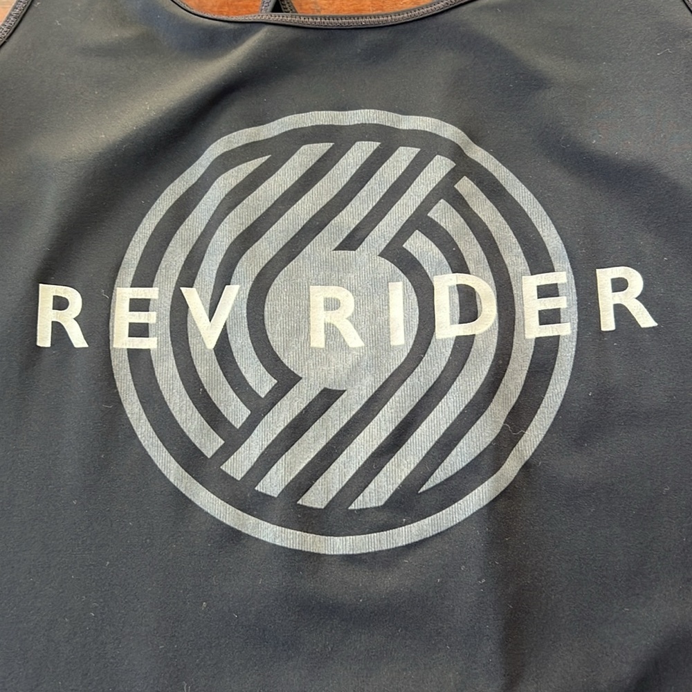 Under Armour Tank - Picture 2 of 4